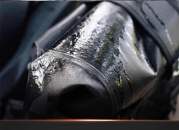 Cyber is suitable for Kawasaki Vulcan 650 quick release side waterproof pack modified saddle helmet side