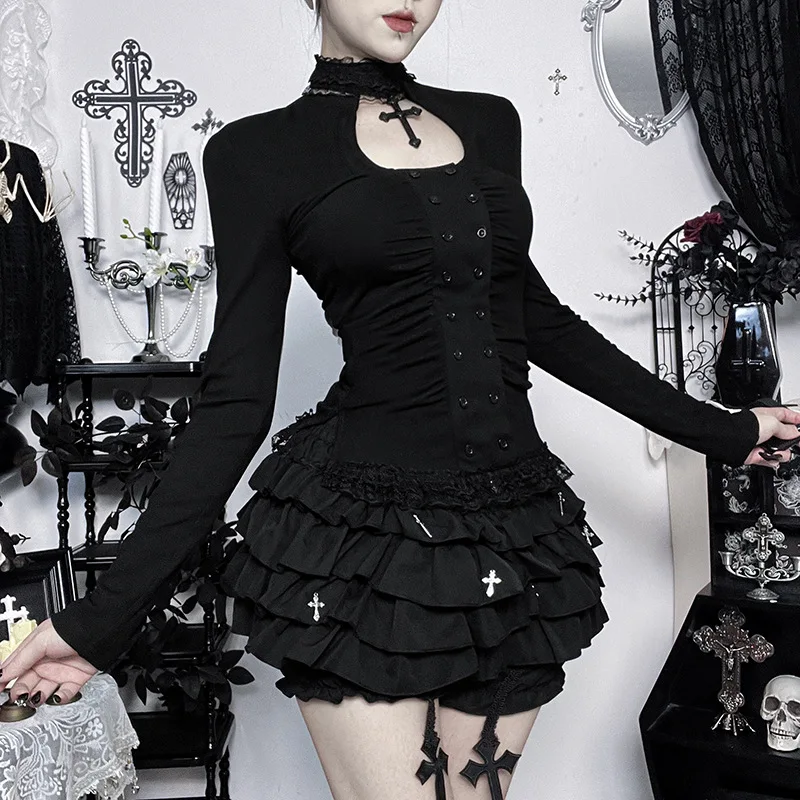 ONE TO WAN Goth Dark Cross Choker Lace Trim Long Sleeve T-shirts Mall Gothic Black Slim Tops for Women Y2K 90s Casual Top Tees