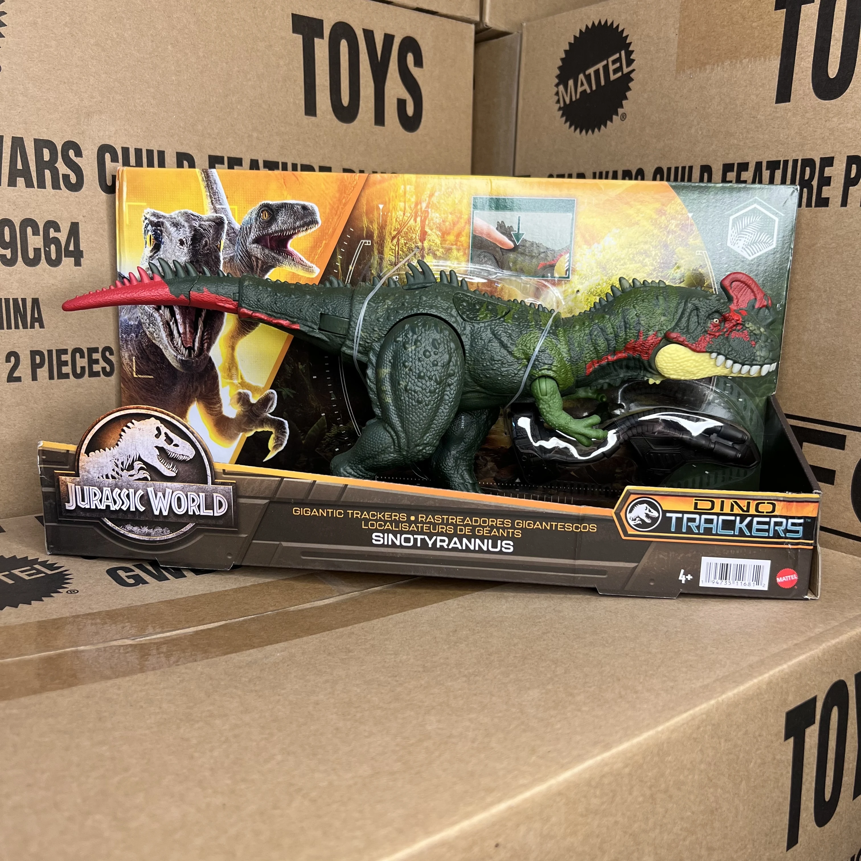 Mattel Jurassic World Dominion Gigantic Tracker Sinotyrannus Dinosaur Figure Attack Motion & Tracking Gear Kids Toy Gift HLP25