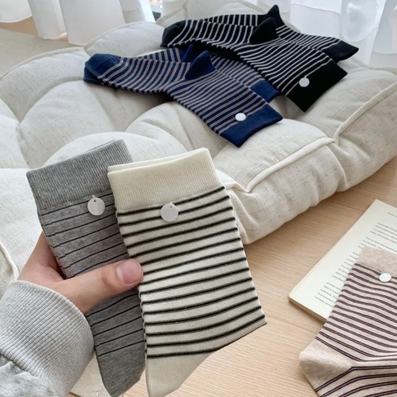 

5 Pairs Women's Socks Set Japanese Striped Shell Simple Versatile Casual Mid Tube Socks Cotton Comfortable Soft Cotton Socks