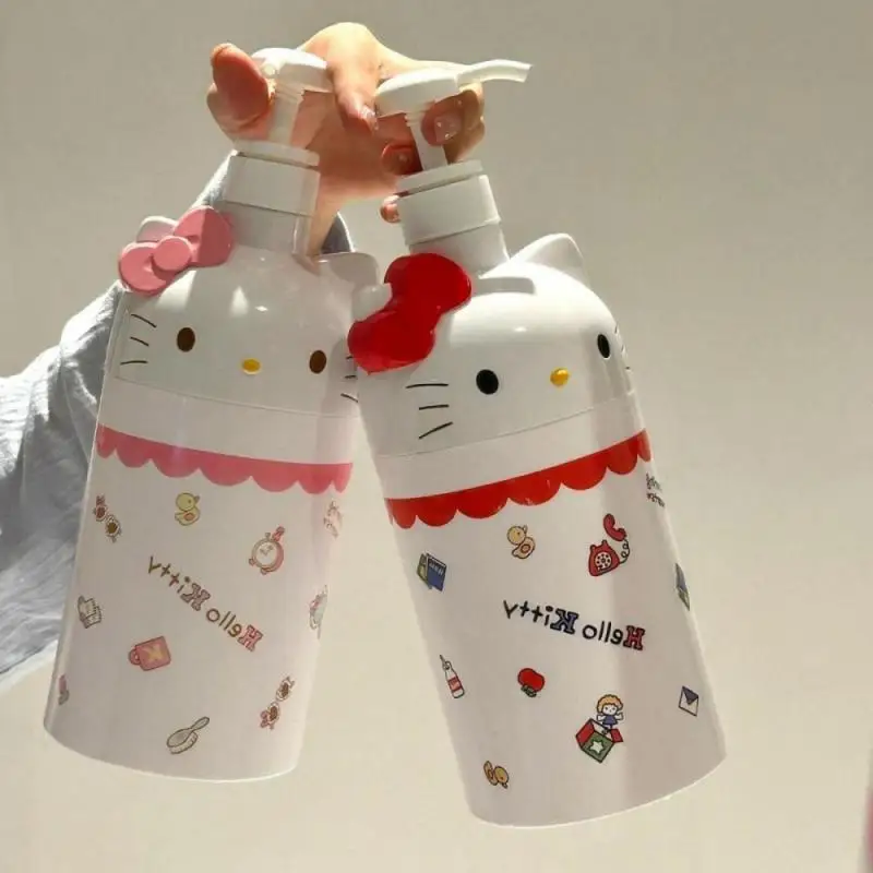 

Отдельные бутылки Miniso Hello Kitty Sanrio для раздельного розлива, пластиковая бутылка для шампуня большой емкости с мультяшным рисунком «Моя Мелодия»