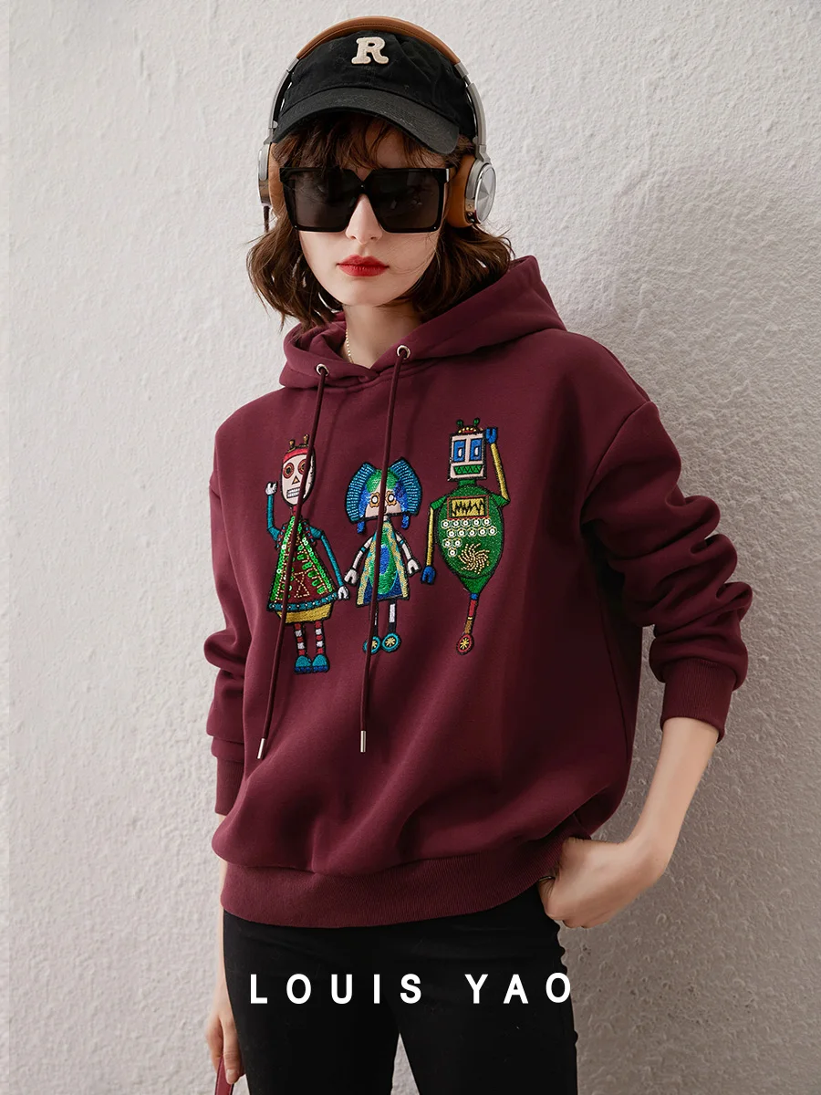 LOUIS YAO 2024 Autumn Winter Velvet Thickened Hooded Sweatshirt Cartoon Character Patch Decorated Top Long Sleeve Women\'s Hoodie