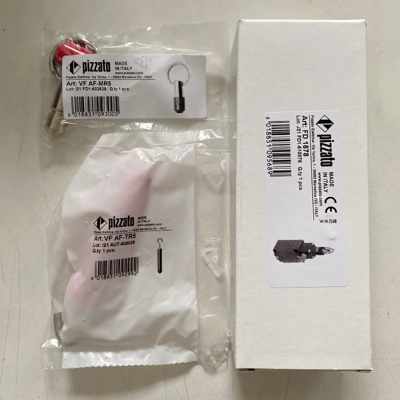 Original imported pull wire switch FD 1878 including pull hook TR5 and pull ring MR5 complete set