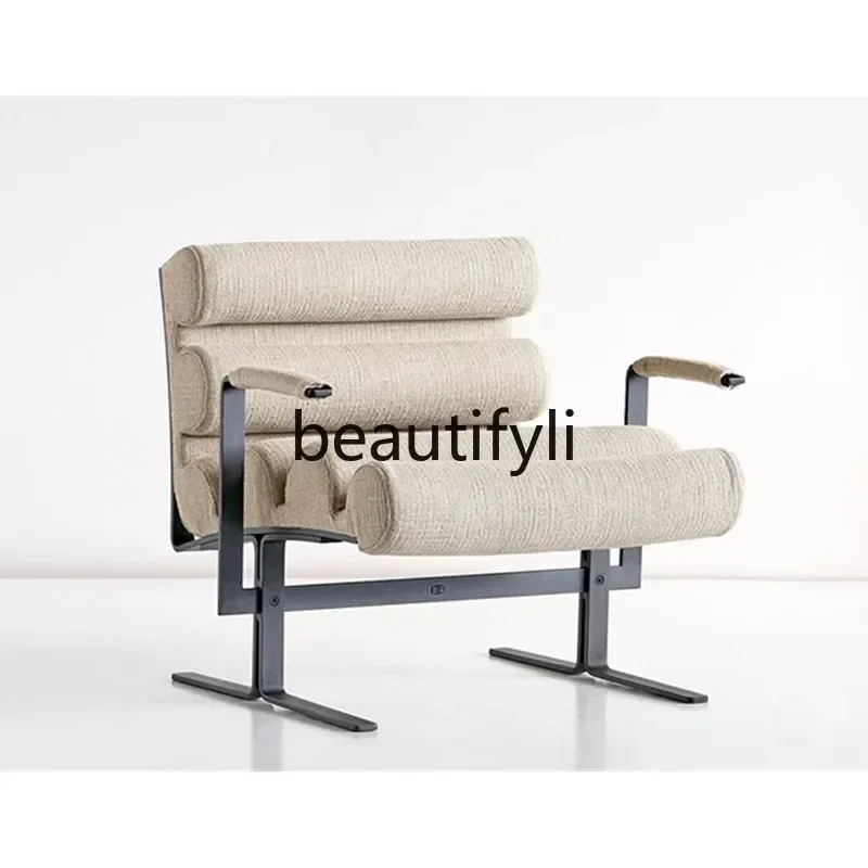 TTT  Nordic Art Hotel B & B Exhibition Hall Model Room Sofa Chair Italian Metal Leisure Chair Personality Creative Back Ch