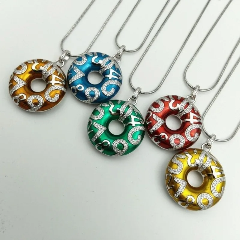 Creative design Engraved digital pendant colorful enamel inlaid diamonds exquisite and unique circular necklace party jewelry