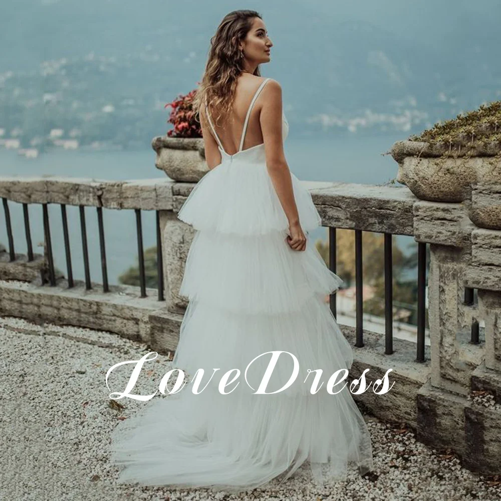 LoveDress Boho O-Neck Vestido De Casamento Branco Para As Mulheres Spaghetti Strap Tiered Modern Backless Noiva Vestido Sweep Train Robe de mariée