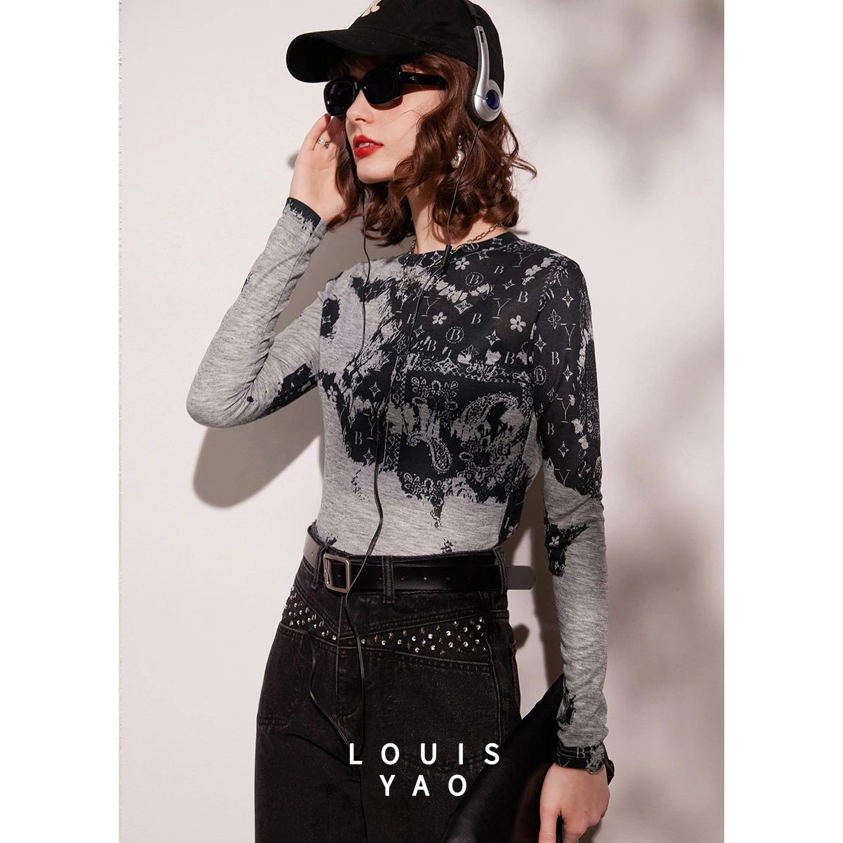 LOUISYAO Printed Outerwear Ready Tee 2025 Spring Autumn Women Long Sleeve Round Neck Slim Fit Basic T-Shirt