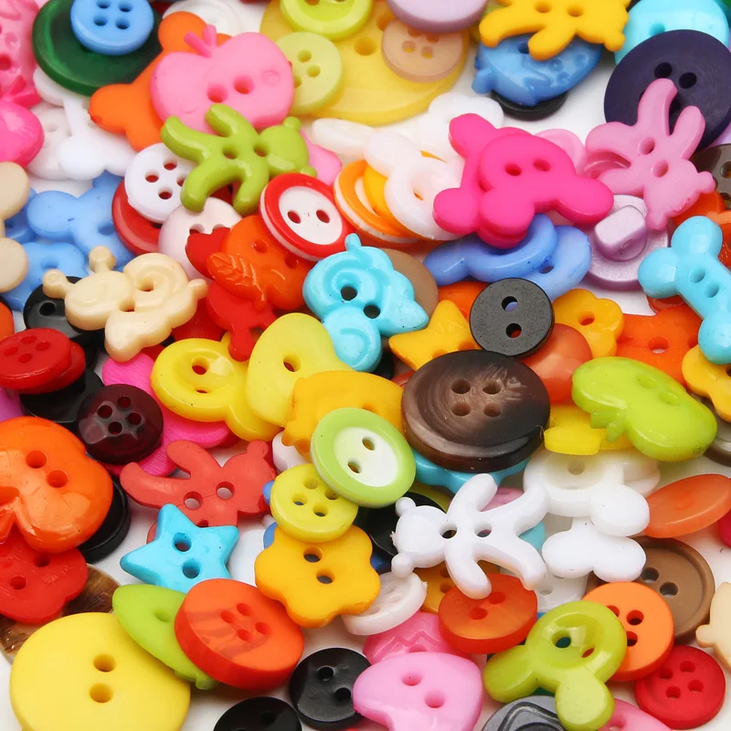 50Pcs Cartoon Resin Buttons Plastic Buttons For Kids Clothes Sewing Buttons Scrapbooking Garment DIY Apparel Accessories