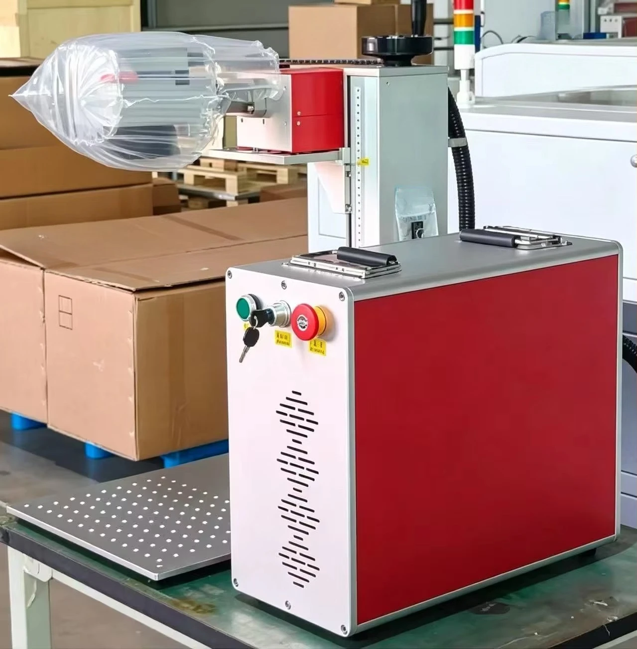 Lightburn Jpt/MAX/Raycus 20W 30w 50w 70W 100W Mopa Fiber  Color Marking Engraving Machine on Metal Jewelry Ring Necklace
