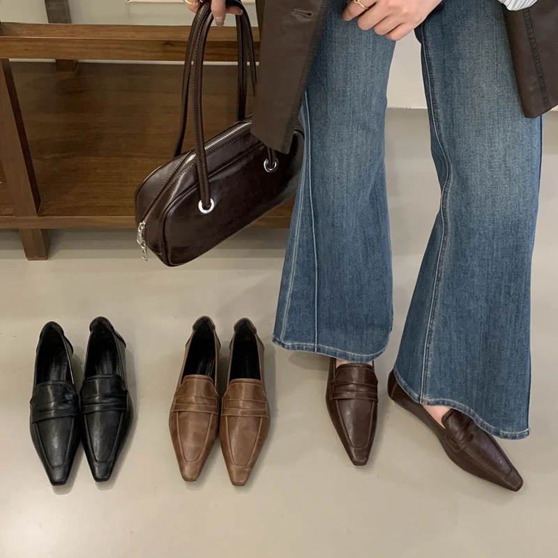 

SUOJIALUN 2025 Новые брендовые женские туфли на плоской подошве, модные повседневные лоферы без шнуровки с квадратным носком, мягкие уличные туфли на плоском каблуке, одинарный Sh