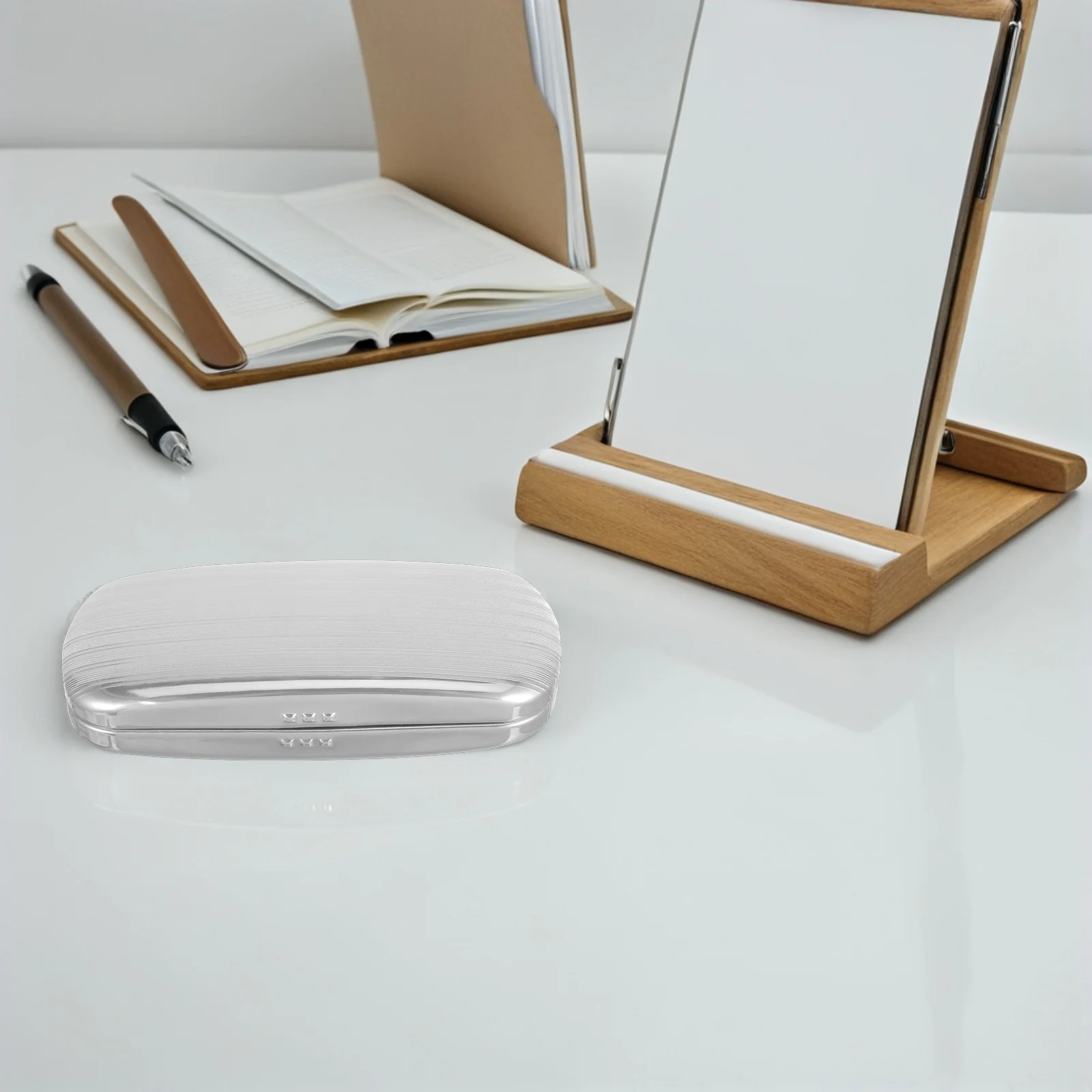 

Handmade Sunglasses Box Case Portable Silver Aluminum Protective Eyeglasses Travel