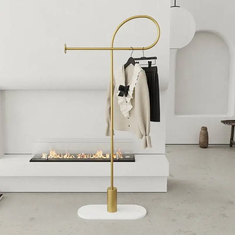 

Rack Indoor Boutique Designer Entryway Clothes Metal Hotel Clothes Hanger Nordic Golden Percheros Para Ropa Home Accessories
