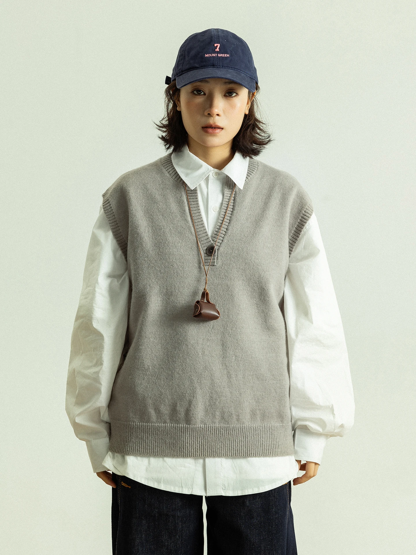 

Вязаный жилет GoodNorth в японском винтажном стиле с V-образным вырезом, унисекс, без рукавов, свободный крой, укороченный, для тепла, верхняя одежда из полиэстера