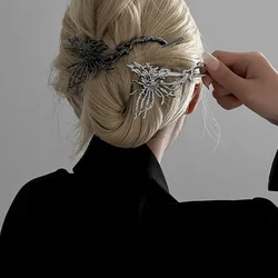 Metal Butterfly Twist Hair Clip Pin Vintage Banana Hair Claw Clips Gothic Punk Style Ponytail Holder for Women Hair Accessories