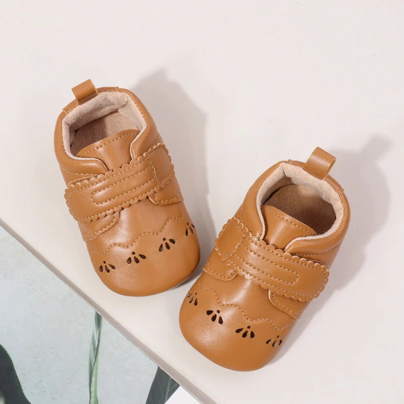 

2025 New Spring and Autumn Baby Girl and Boy Prewalker Shoes Cute Design TPR Sole Non-slip High Quality Toddler Outdoor Shoes
