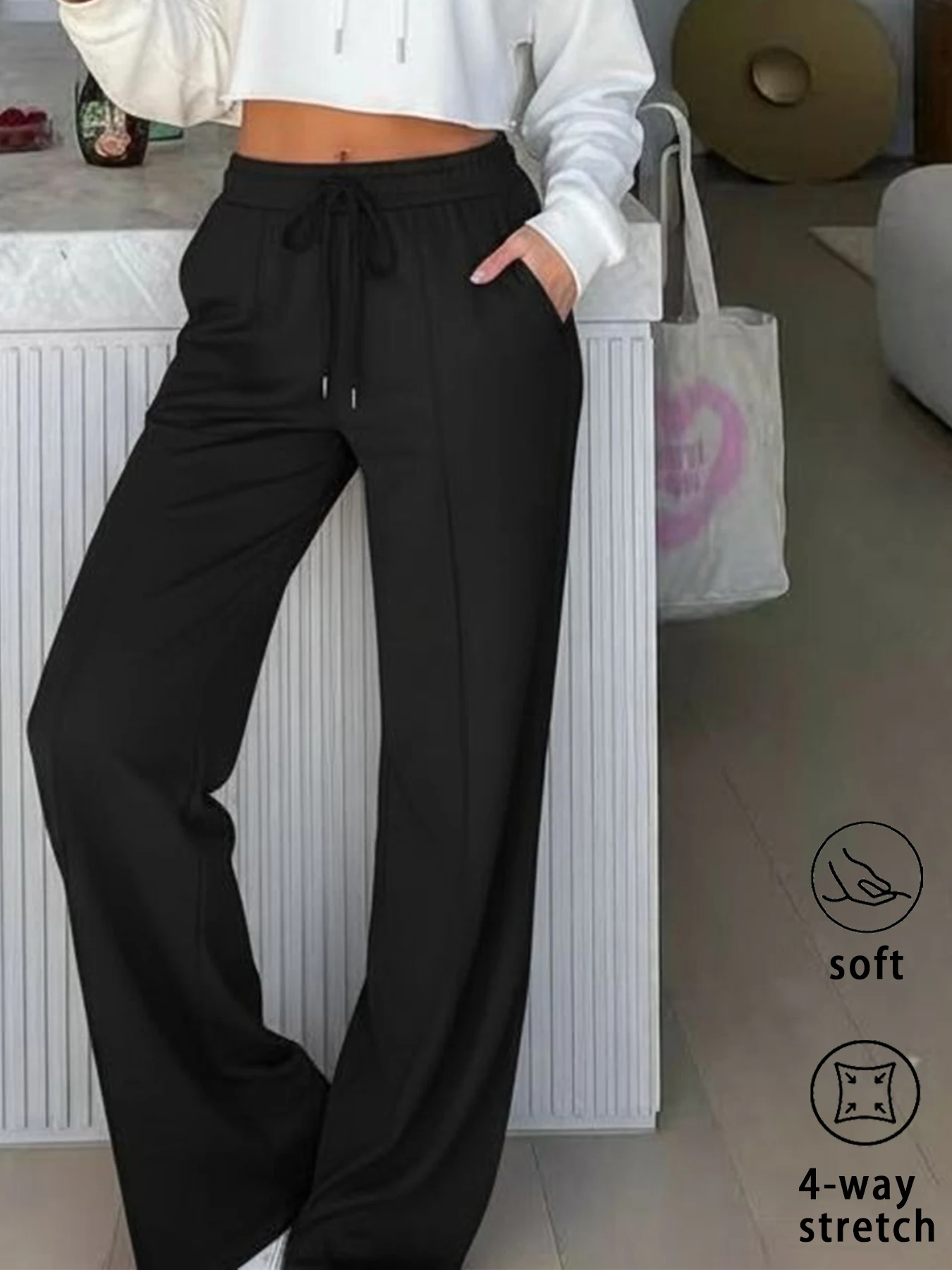 

Womens Wide Leg Sweatpants with Pockets Loose Fit Athletic Sweatpants