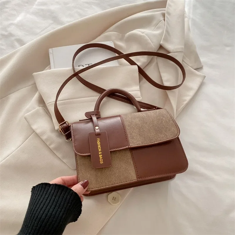 Elegante Damenhandtasche, Umhängetasche, Schultertasche, Tragetasche mit Druckknopfverschluss, Alltagsaccessoire, geometrisches Muster, für Modebegeisterte. – Detail 8