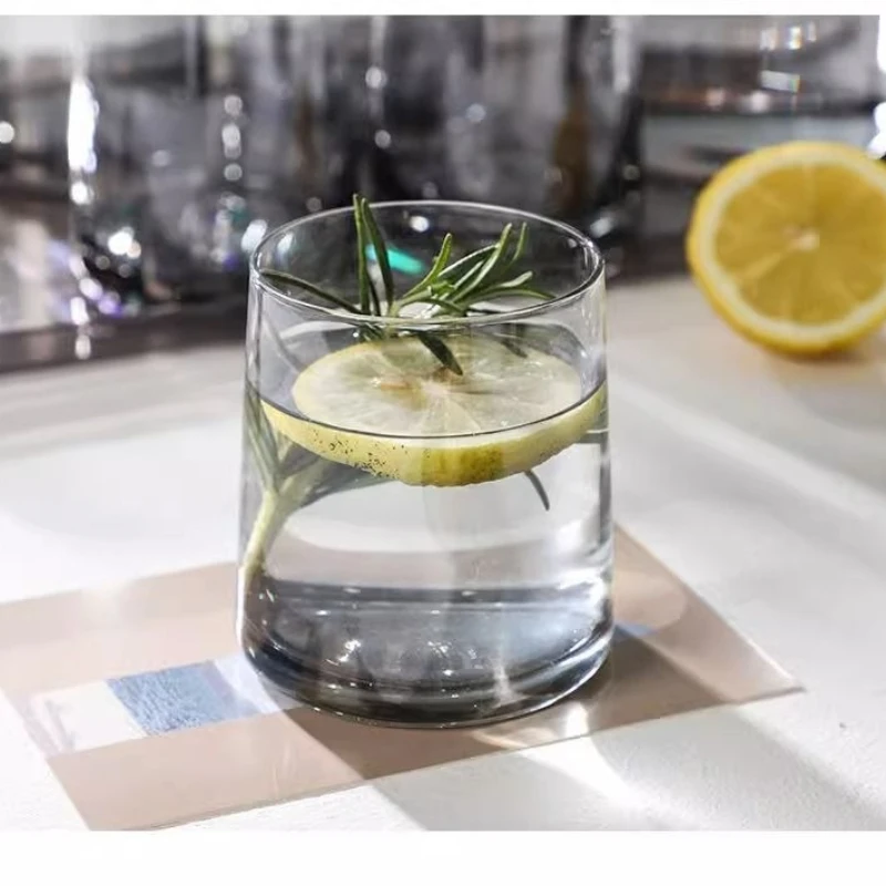 INS-Style Glasbecher, farbige trapezförmige Haushalts-Whiskeygläser für Paare, Mundspülbecher für Bars und Hotels, Bierkrüge, Wasserbecher