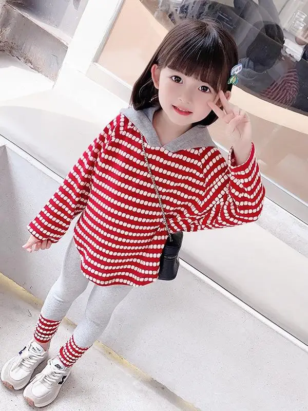 

Spring Faion Thin Hat Set for Little Girls Plaid Two-Piece Suit Korean Sle Silk Long Sve round Ne Commute Wear