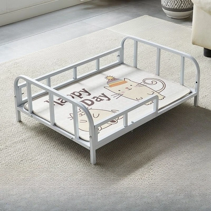 Iron-wrought pet camp bed, bite-resistant, high pressure resistance, load-bearing all-season use, ground-off, moisture-proof