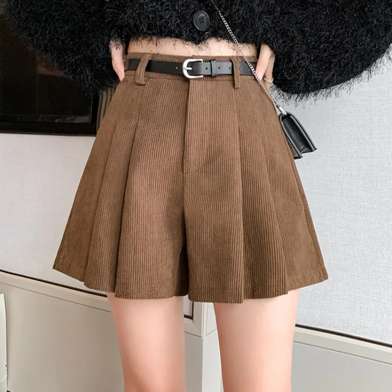 

2024 Autumn Winter Corduroy Wide-leg Shorts Woman Casual Culottes New Fashion High Waist A-line Pleated Shorts Skirts Women