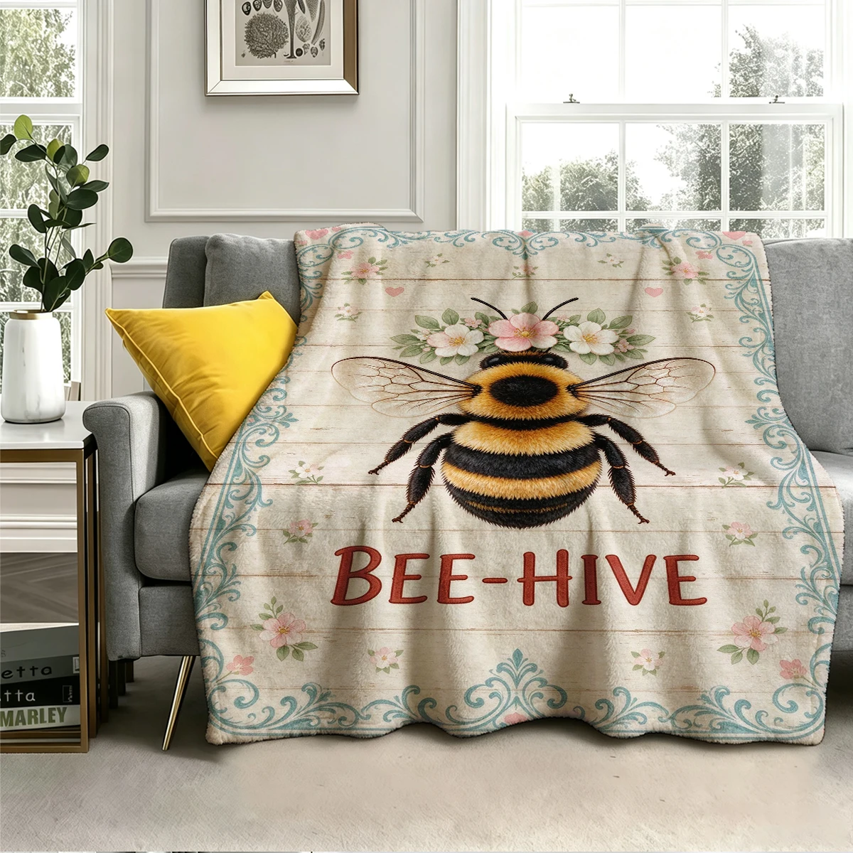 Bee-Hive Bumblebee Hearts Flannel Blanket Warm Soft Halloween Christmas Decorative Couch Warm Cozy All-Season Gift