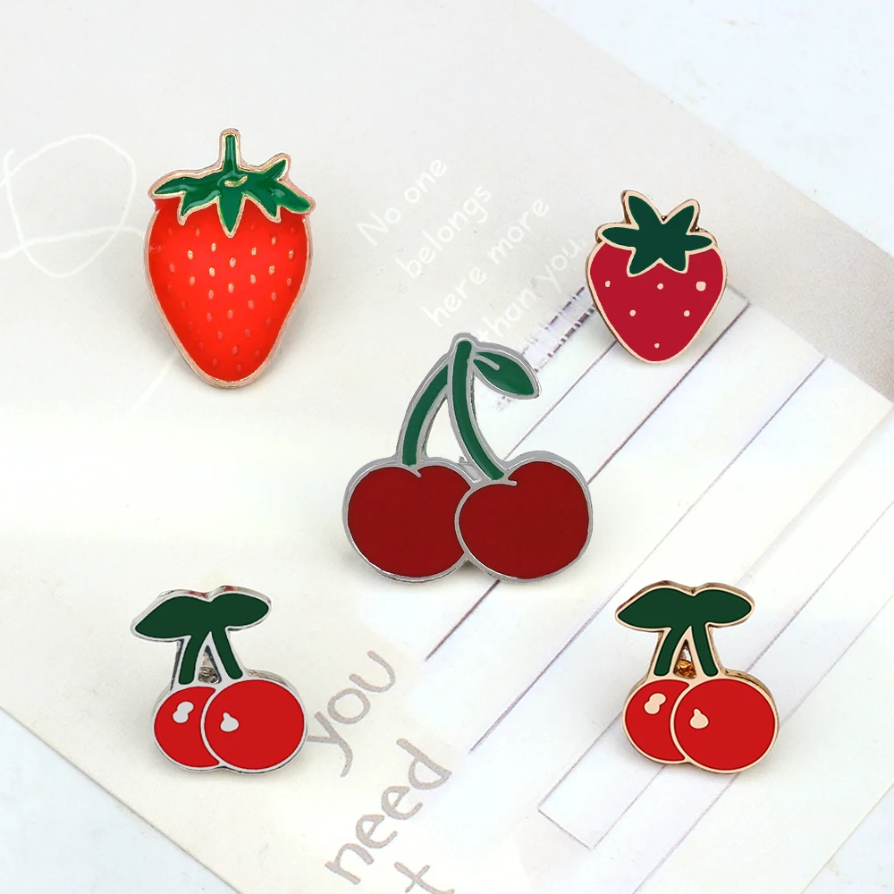 Pin de solapa de camisa de fresa roja, broches de esmalte de cereza, insignia de bolsa de fruta fresca de verano, regalo de joyería para amigos y