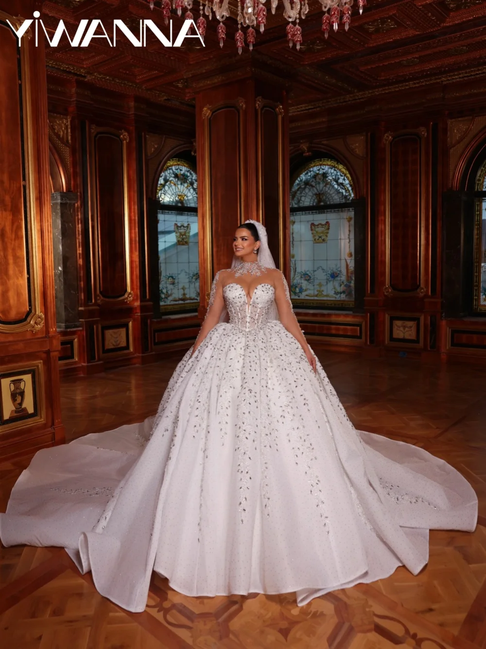 

Opulent Crystal Princess Long Wedding Dress Modest High Collar Bridal Gown New Customized Glamorous Beaded Dresses For Bride