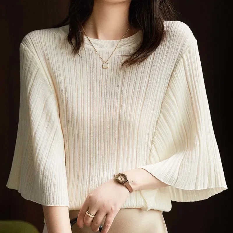 

Fashion Loose Bat Sleeve Knitted Shirt Women Elegant Tops Half Sleeve White Blouse Casual Solid Korean Women Shirts Blusas 27618