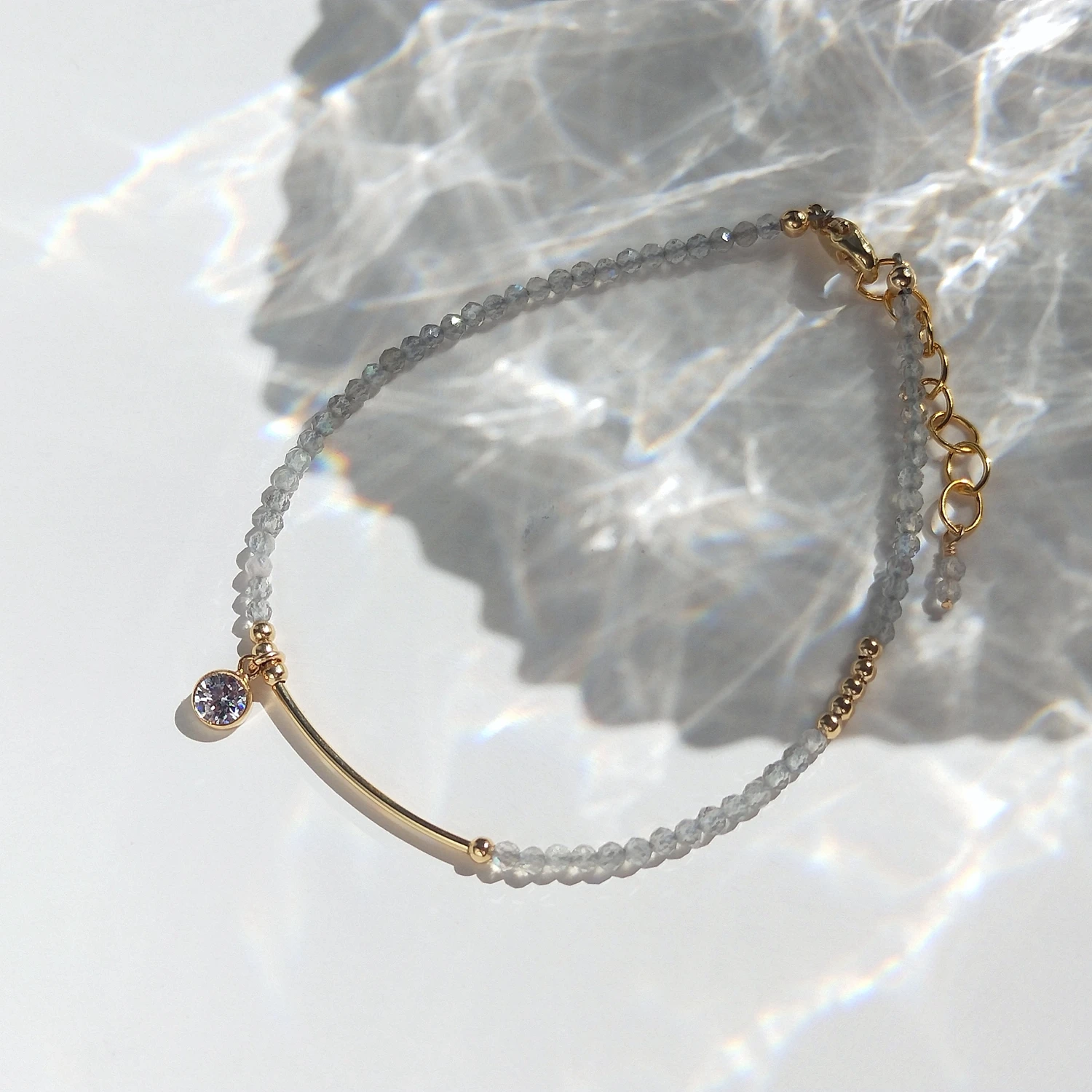 Lii Ji-pulsera de oro de 14K con labradorita pequeña, joyería de oro para mujeres y niñas