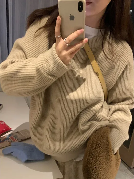 Faionable ey Set Sweet Cool Sistema di sale in due pezzi ort plus Size Maglione e gonna da donna Ensemble Inverno 2025