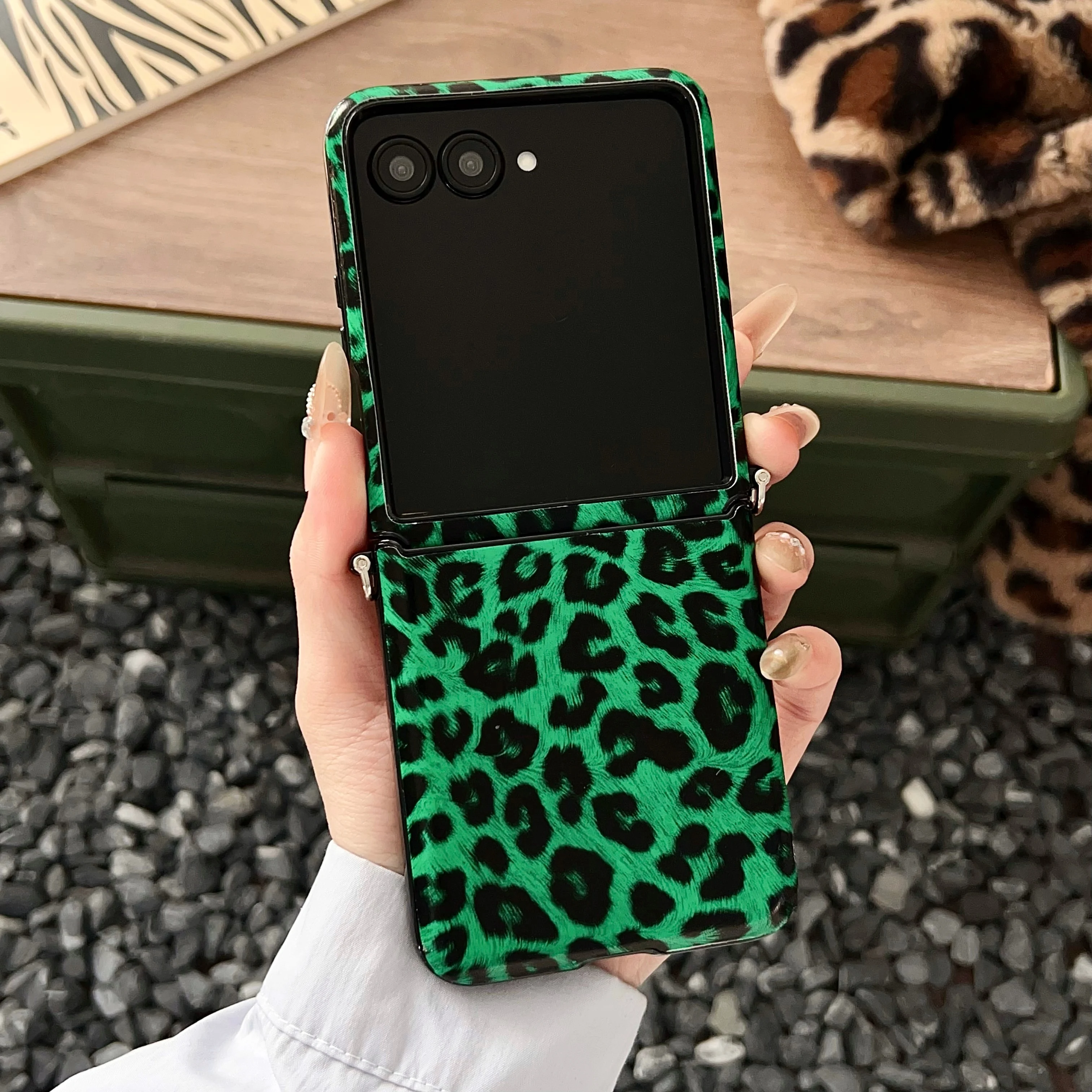 Luxus mode leopard print Tier PU leder weibliche Fall Für Samsung Galaxy Z Flip 4 5 6 7, Harte stoßfest Zurück Funda
