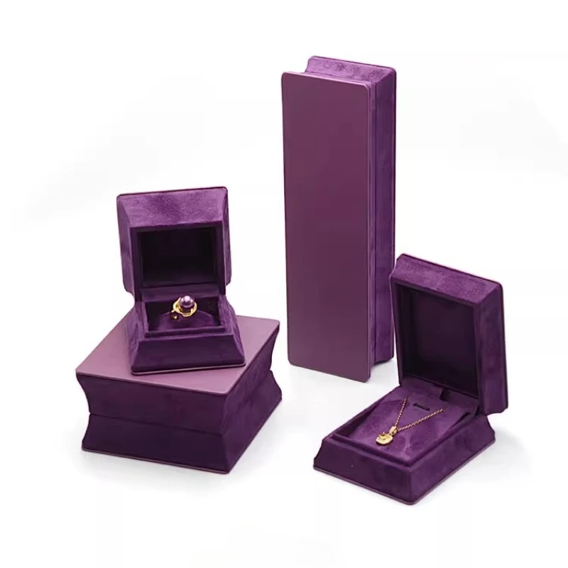 Velvet Jewelry Box Organizer Diamond Gemstone Rings Necklaces Bracelets Bangle Storage Elegant Portable Wedding Gift Case