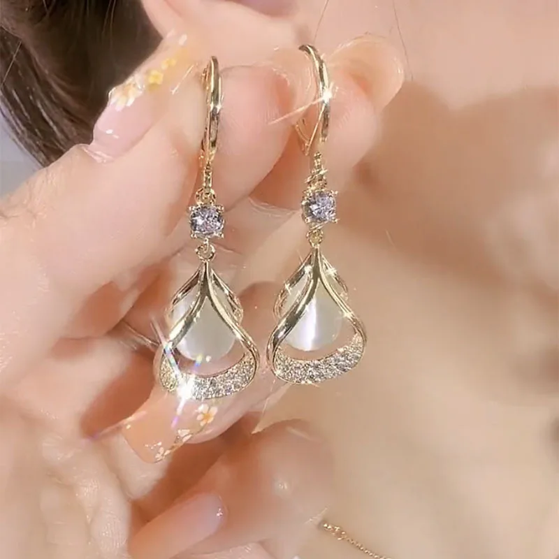 2PC Women's Fashion Cat Eye Stone Water Drop Niche Design Earrings Jewelry Accessories Suitable for Date, Party, Festival Gifts