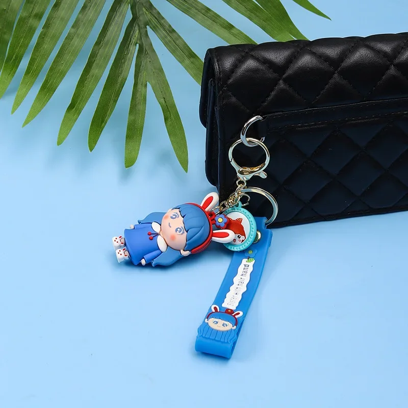 miniso  Exquisite cartoon girl keychains, cute girl dolls, car keychain pendants, high-end small gifts