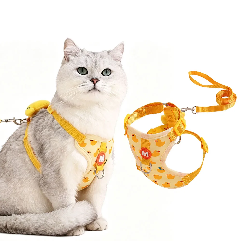 Cute Duck Print Cat Harness and Leash, 1.5M Long Adjustable Pet Leash, Breathable Vest Harness Soft Edge Binding Walking Harness