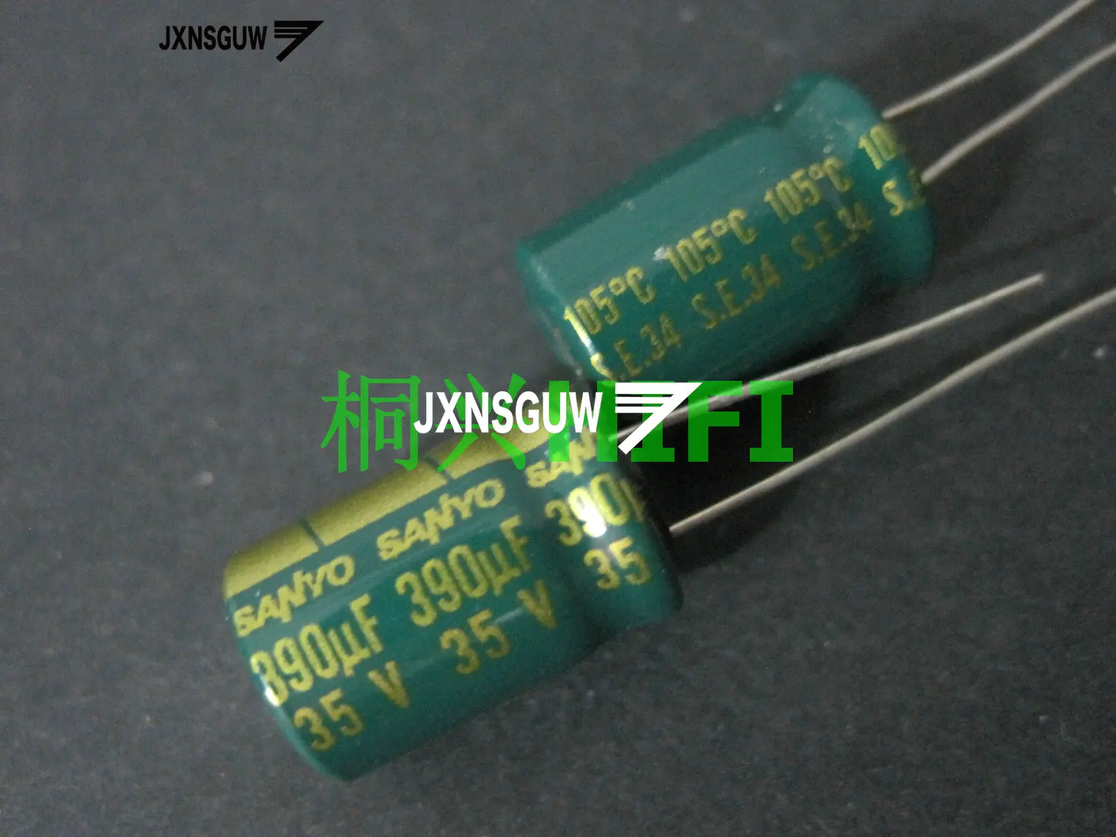 20PCS Original SANYO 35V390UF 10X16MM Green gold Aluminum electrolytic capacitors 390uF/35v 105 degrees 390UF 35V