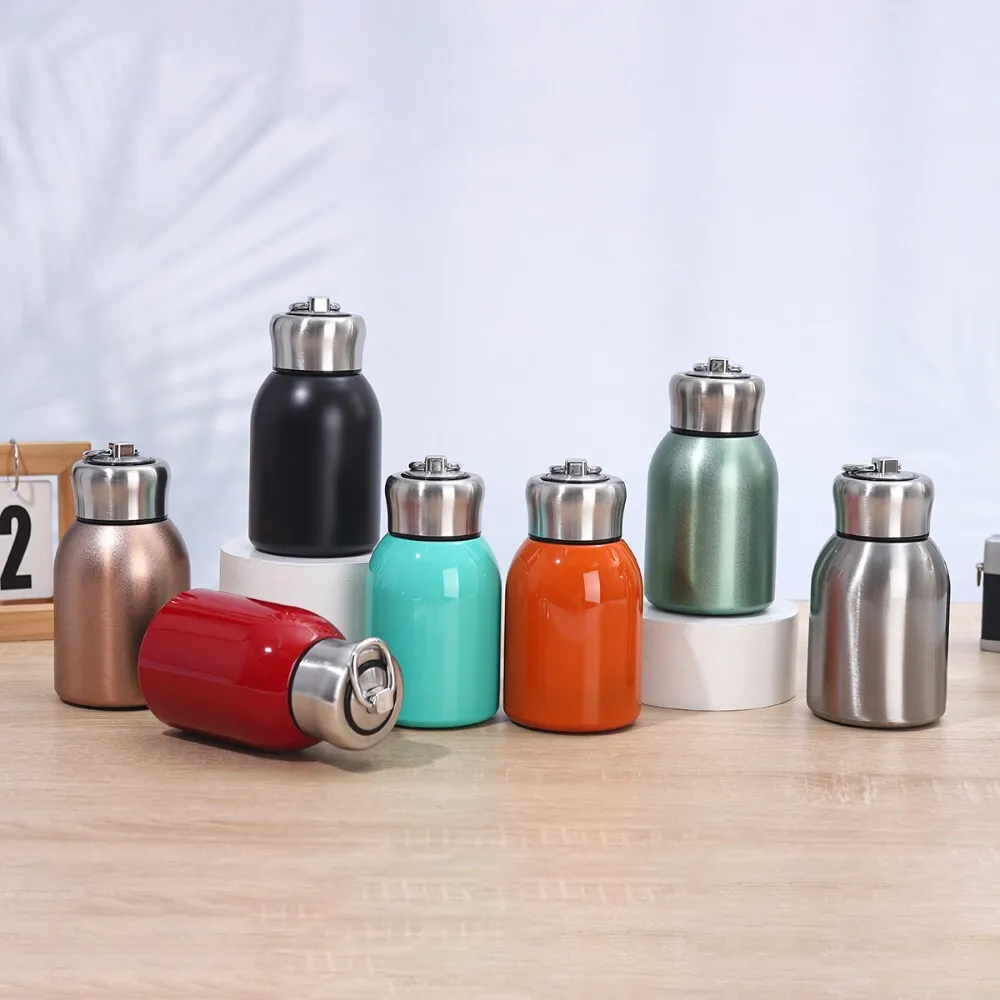 

Insulated 304 Stainless Steel Portable Compact Travel Cup with Handle Ring for Students Outdoor Camping Commuting Use