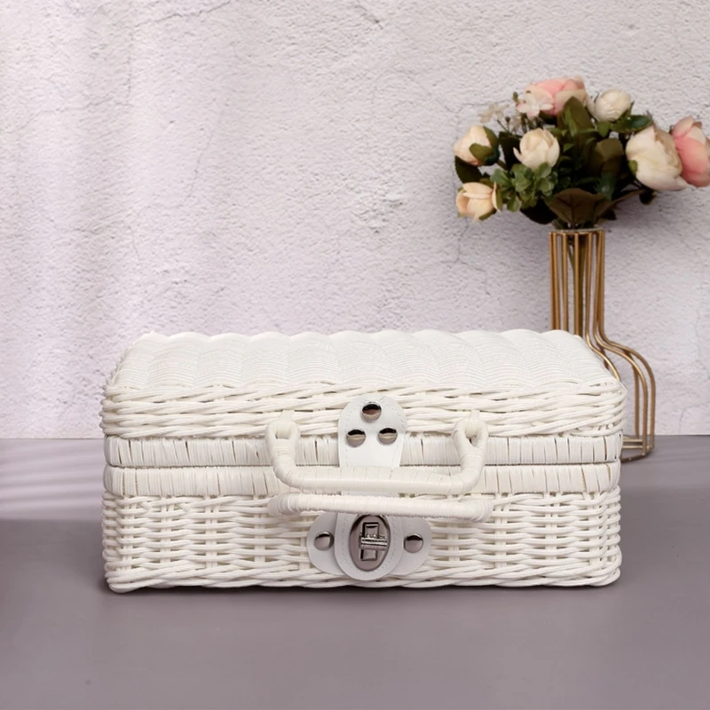 

Large Capacity Makeup Bag Travel Toiletry Bag Cosmetic Bags with Handle Woven Ratton Gift Box Oragenizer for Women Girls