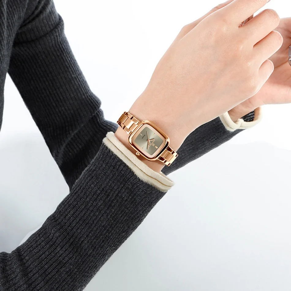 New NAVIFORCE Women's Vintage Fashion Watch 30m Waterproof Resistant Stainless Steel Band Casual Ladies Timepiece Wristwatch view 5