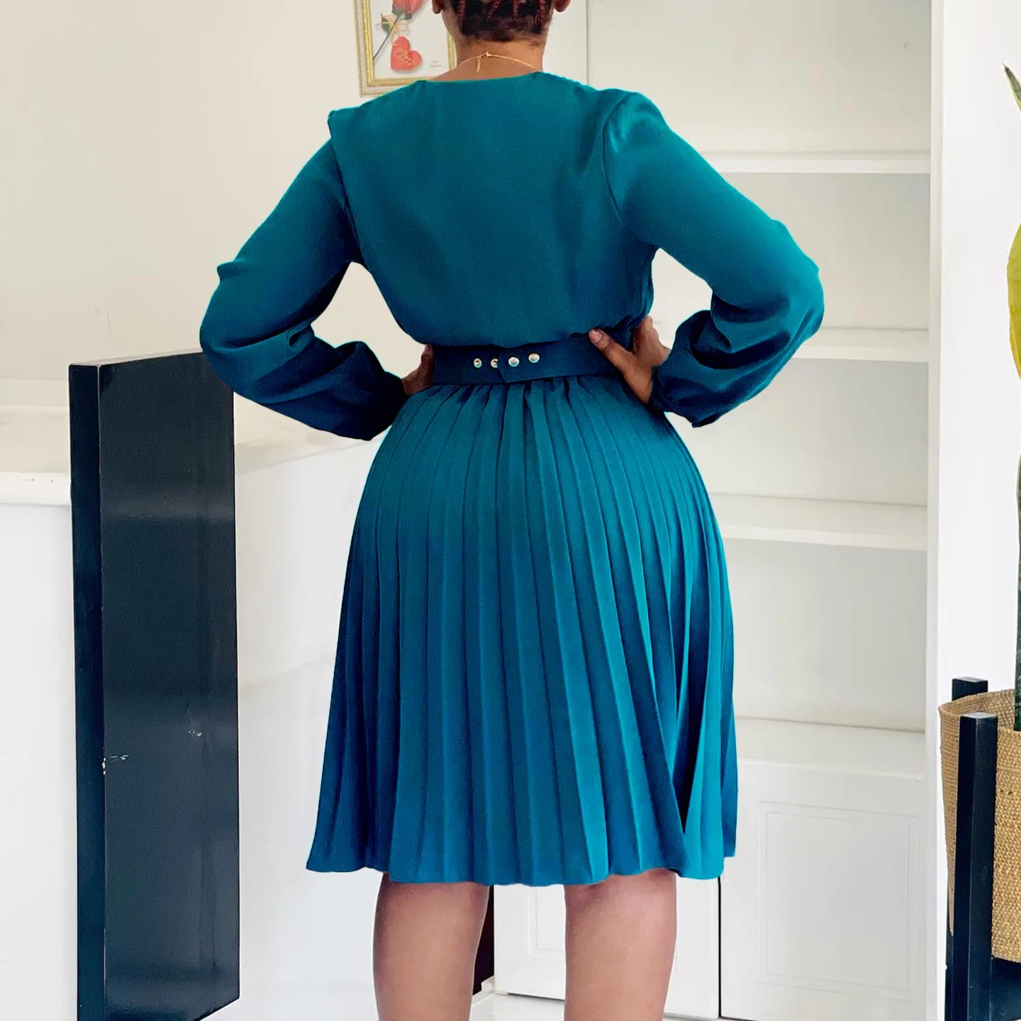 فساتين أنيقة للسيدات للمكتب 2026 جديدة بياقة على شكل V وأكمام طويلة وخصر عالي منتصف الساق ملابس عمل نسائية احترافية فستان ساخن #2