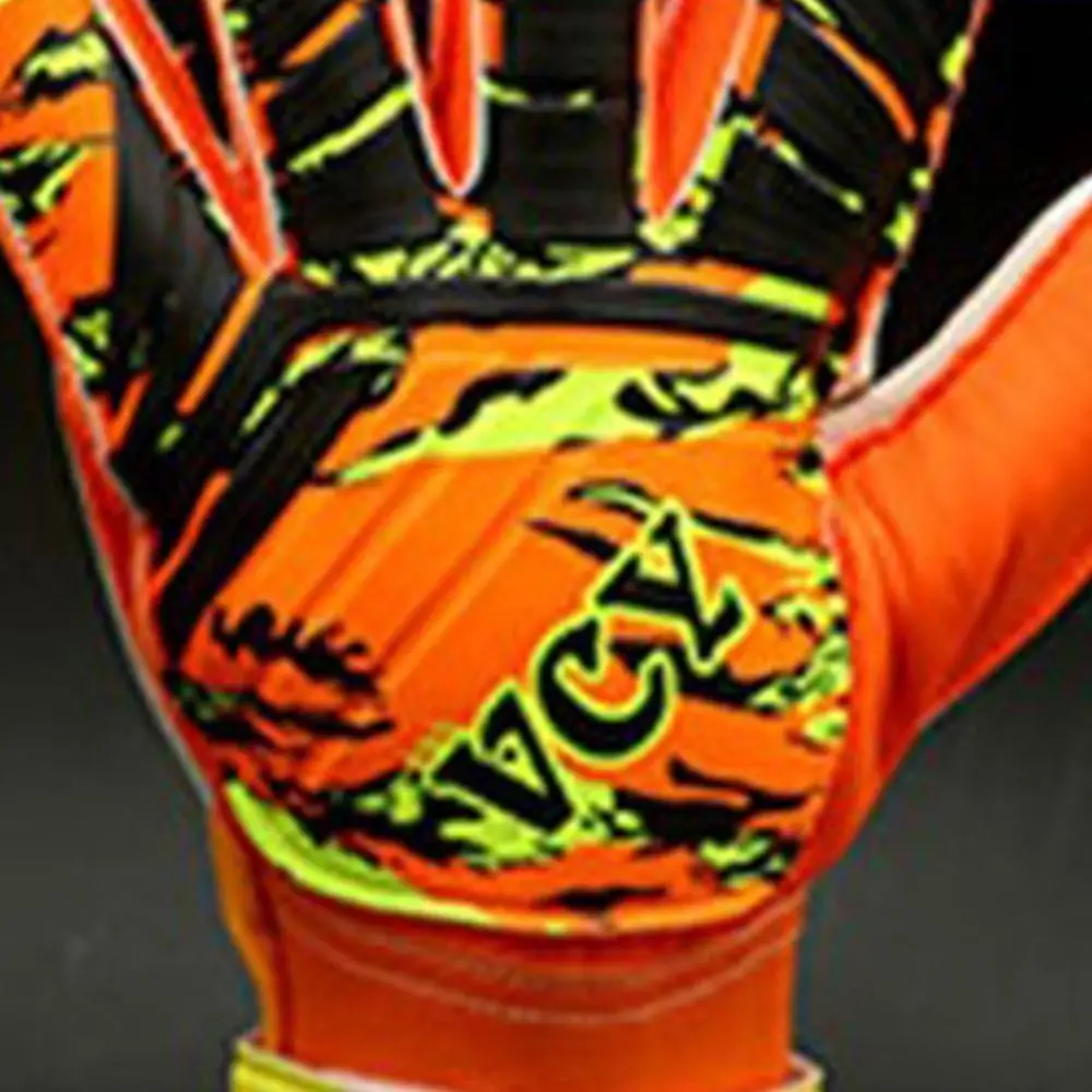

Anti-Slip Soccer Goalkeeper Gloves Colorful Wear Resistant Football Goalie Gloves Waterproof Adjustable Latex Soccer Gloves