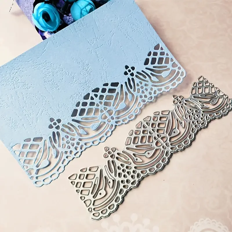 DIY Deer Lace Cutting Dies Carbon Steel Christmas Die Cuts Embossing Border Die Scrapbooking Card Making Decorative Tools