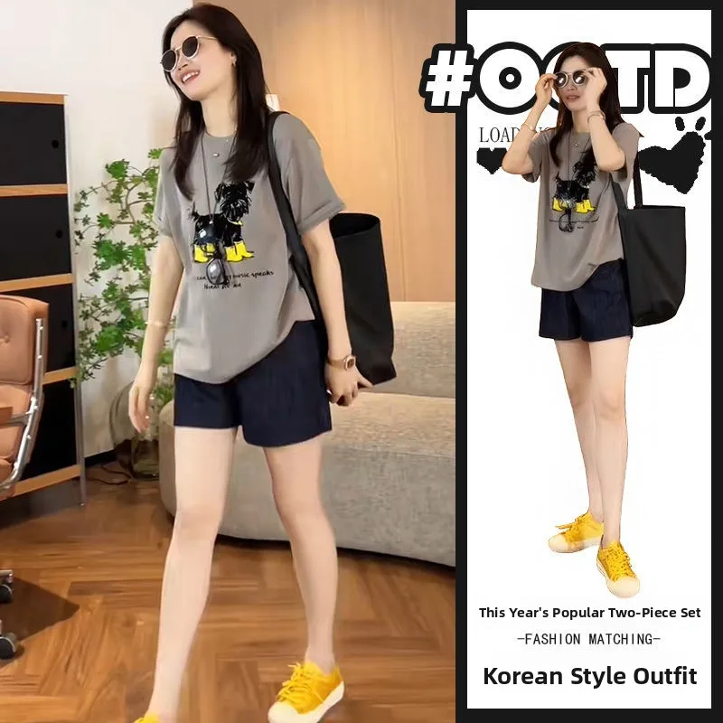 Fashionable Print Short Sleeve Top And Shorts Set Slimming Summer Outfit Two Piece Set Age Reducing Trendy Street Style