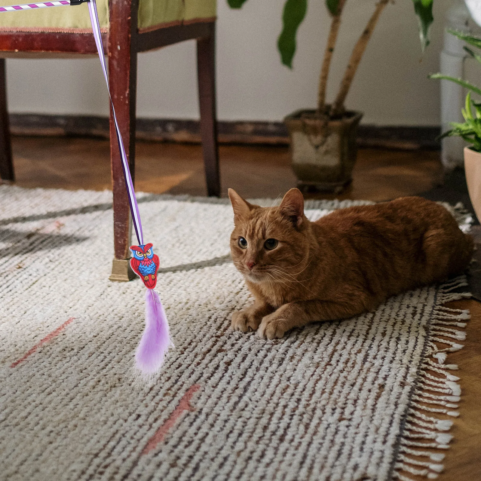 

Interactive Rotating Cat Teaser Wand Lightweight Rod for Indoor Play Stimulate Hunting Instinct Engaging Pet