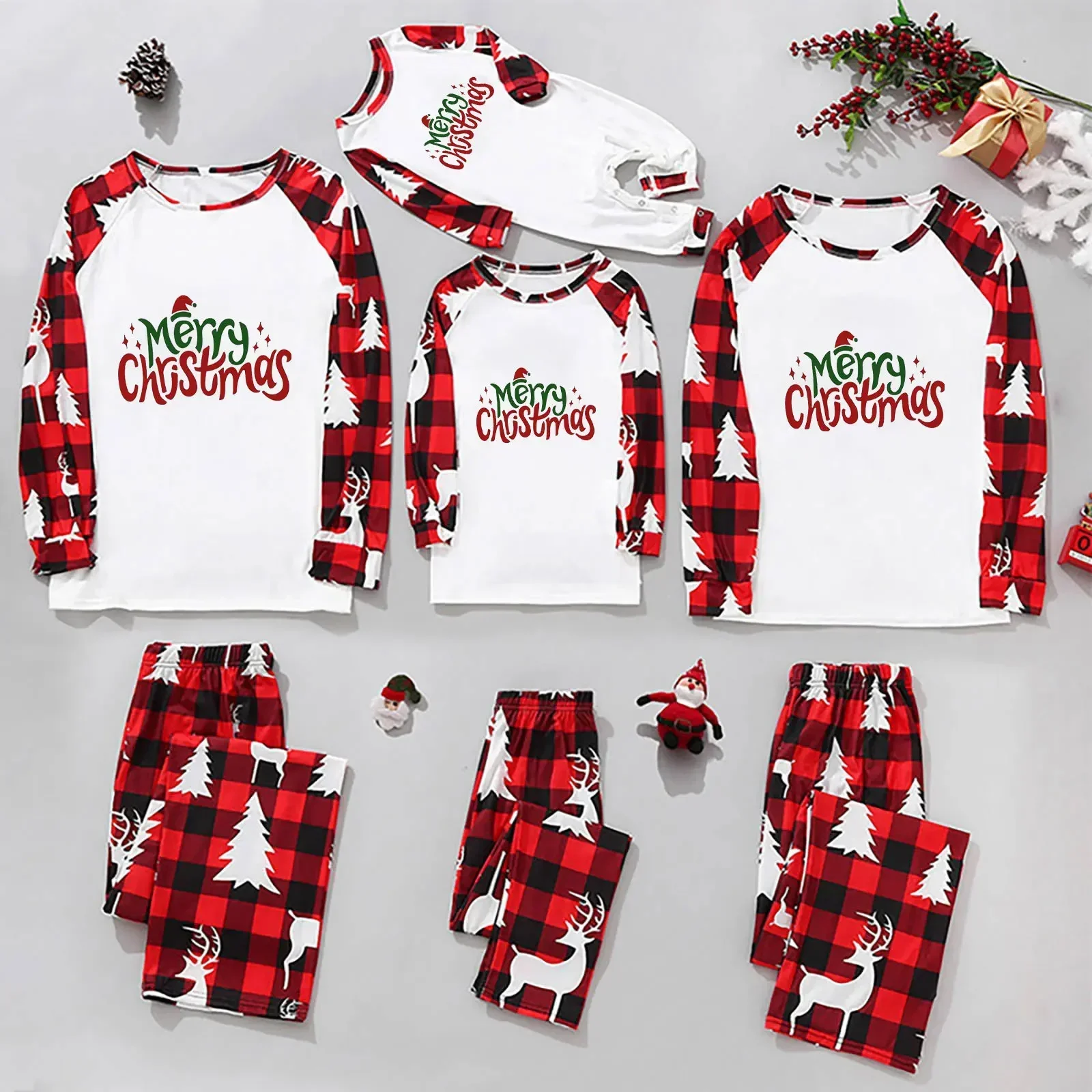 

Family Matching Clothing Christmas Pajamas New Year Xmas Pajamas Santa Claus Print Dad Mom Kid Baby Merry Christmas Costume Suit