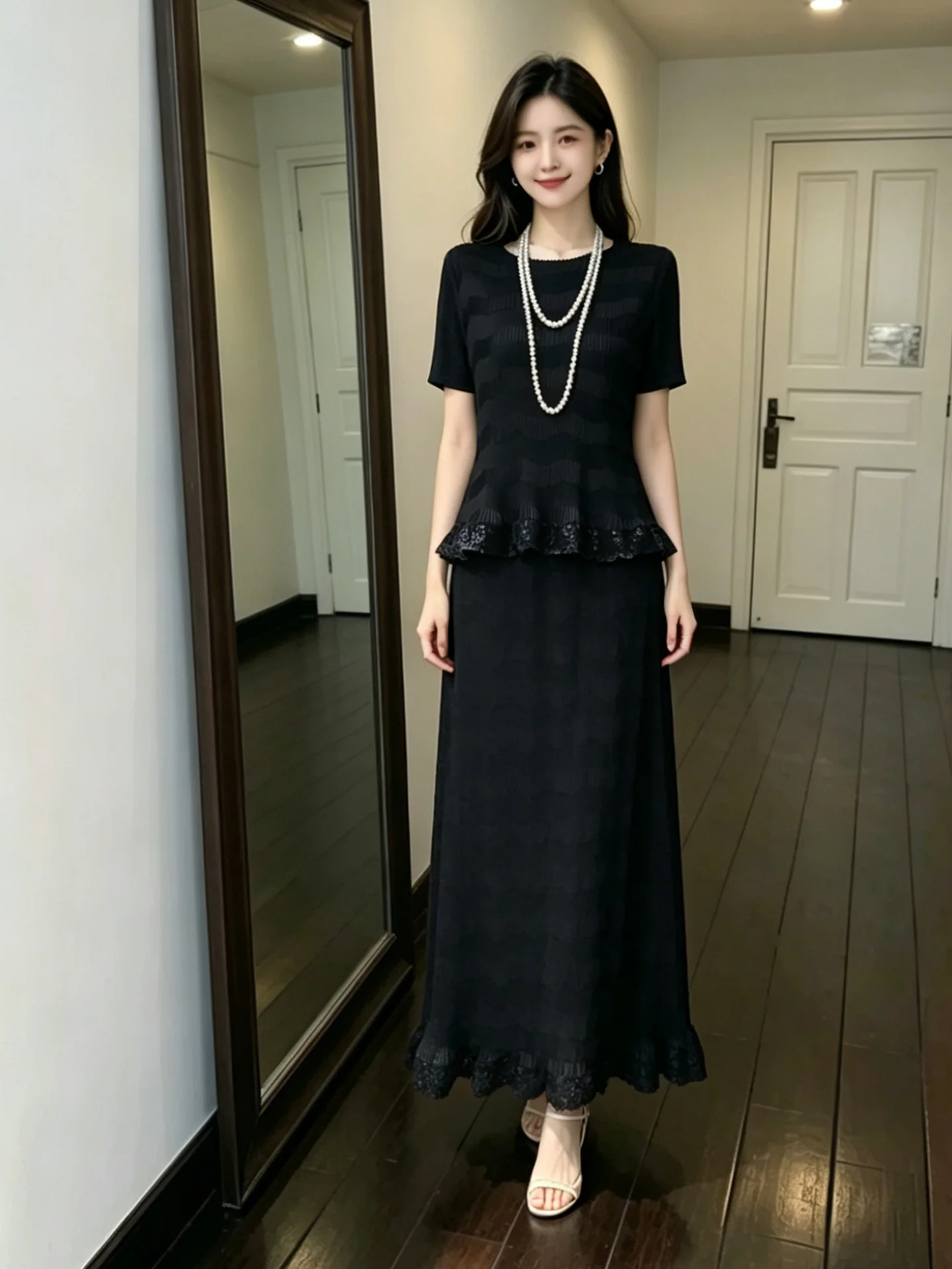 Slimming Summer Set for Women with Lace Trim High Waist Long Skirt Short Sleeve round Neck Top And Half Skirt Two Piece Set