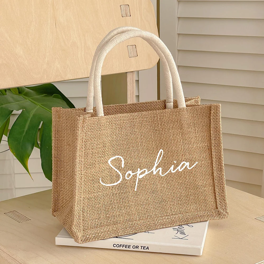 

Rustic Jute Tote Bag Custom Wedding Name Print Reusable Gift Bag For Bridesmaid Guest Favor Party Souvenir