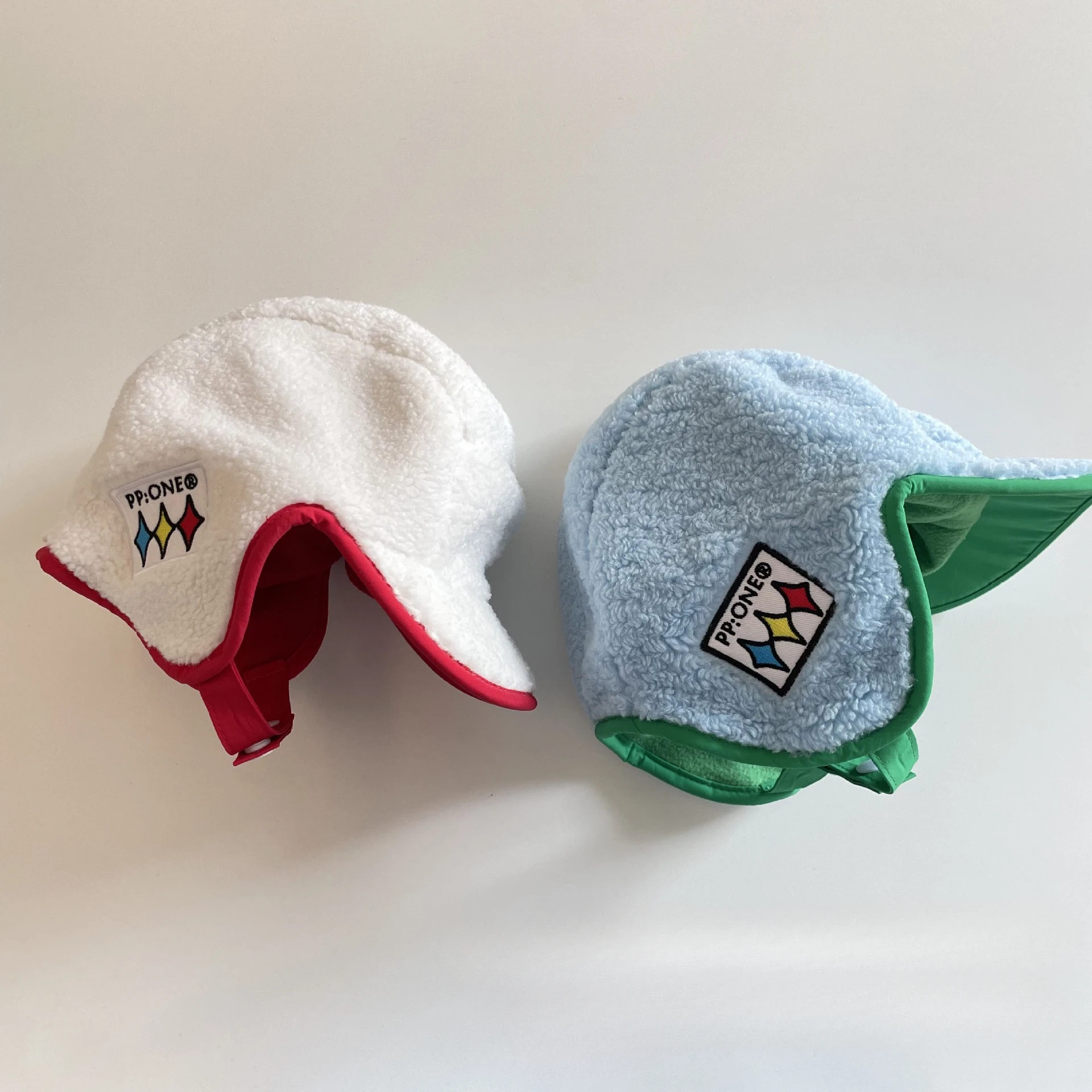 부모-자녀 겨울 모자 플러시 키즈 레이펑 모자 어린이 소녀 소년 양털 대비 색상 겨울 어린이 귀 보호 모자