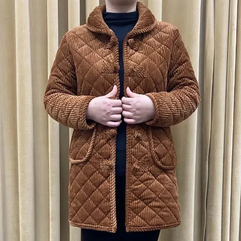 Mother's Padded Jacket Middle-Aged Elderly Women's Thick Jacket Winter 2025 New Ethnic Style Corduroy Velvet Warm Padded Coat